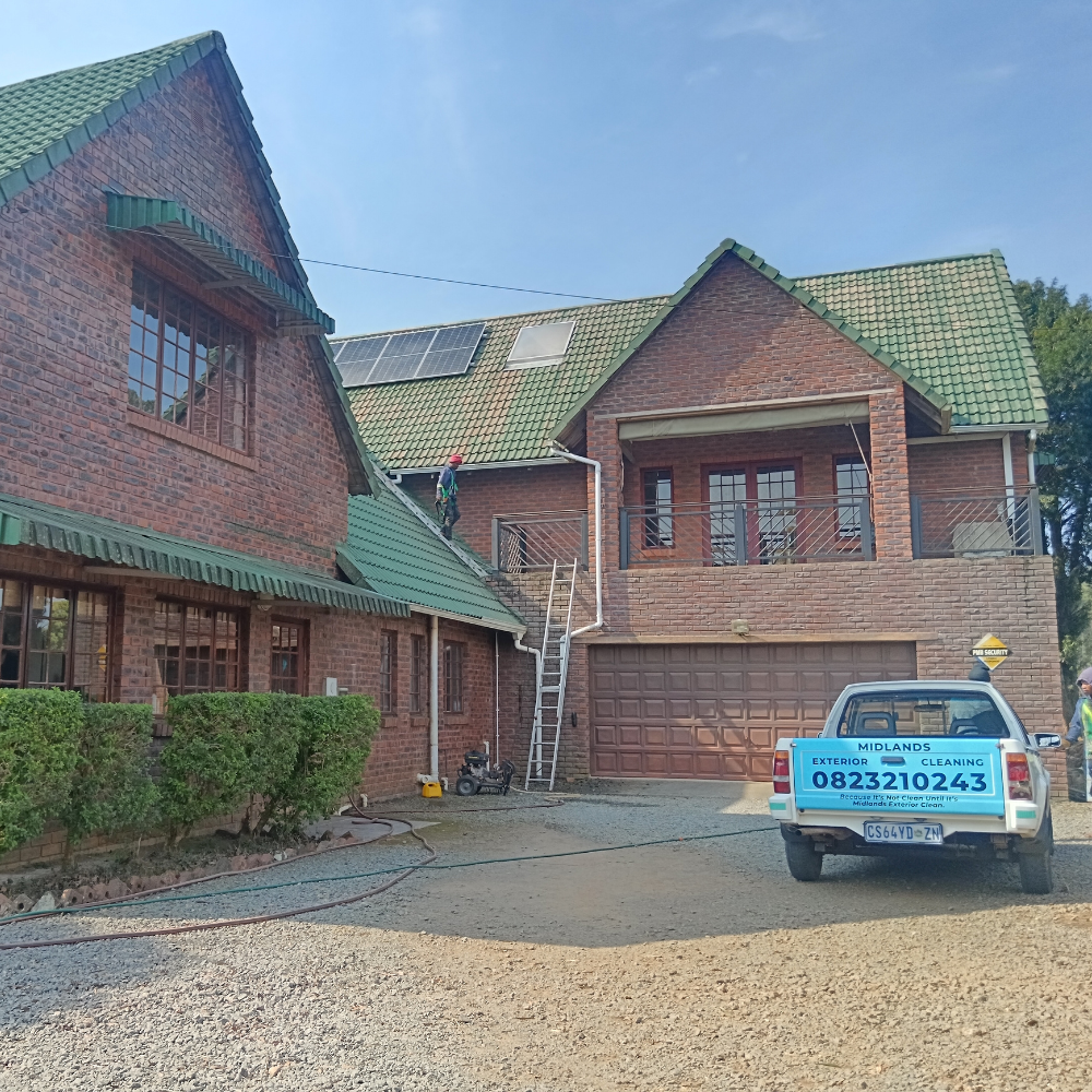 Professional roof painting in Pietermaritzburg. Professional roof spray painting in Pietermaritzburg. Roof treatments Pietermaritzburg