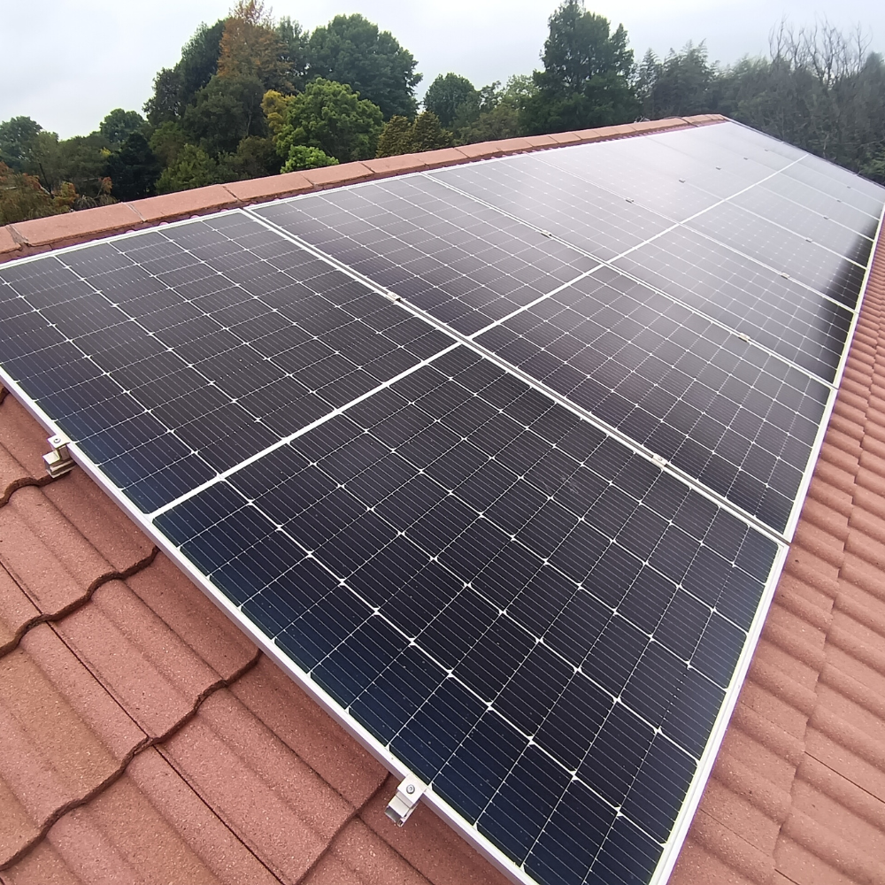 Professional solar panel cleaning service in Howick, Hilton and Pietermaritzburg